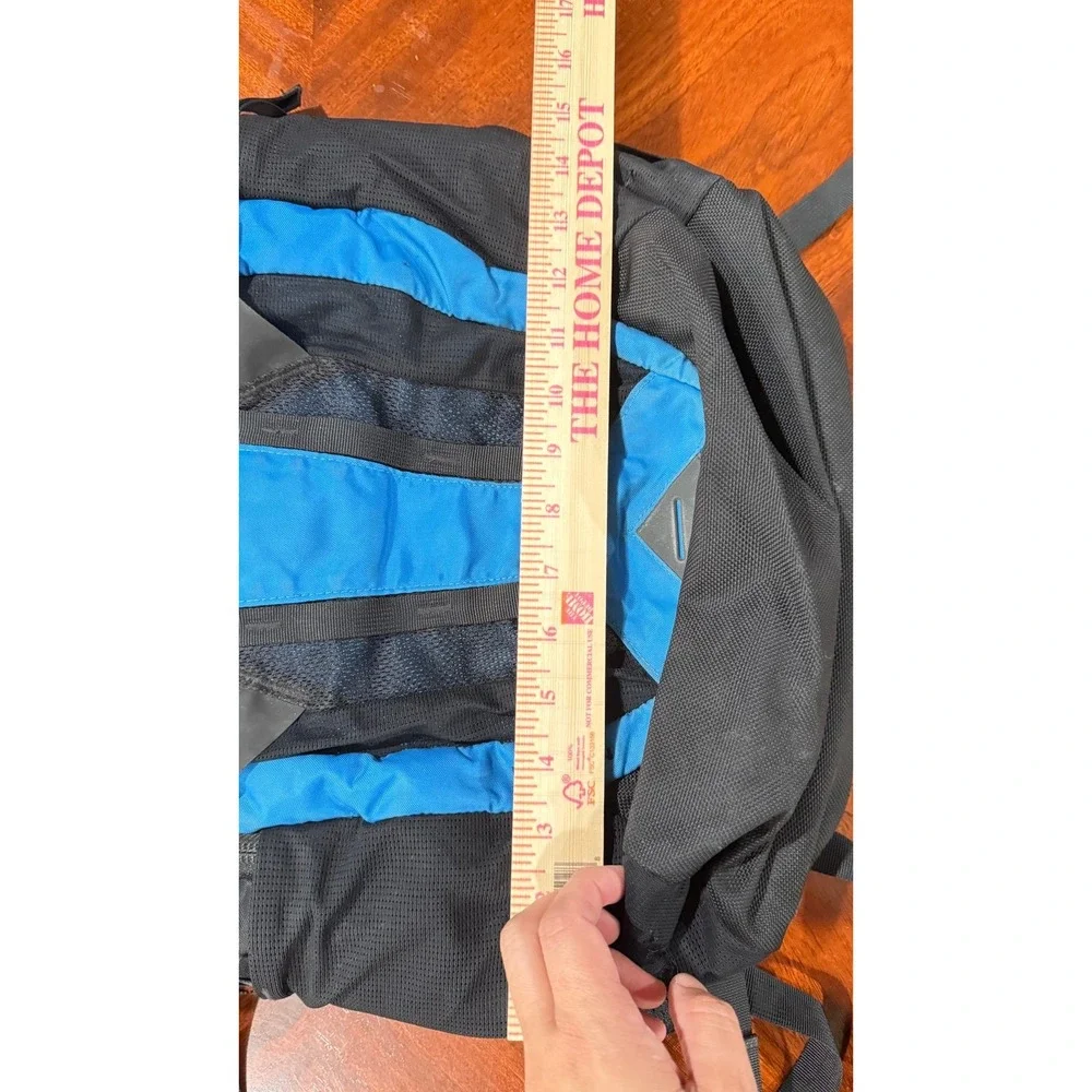 The North Face‎ Recon 30L blue black Backpack